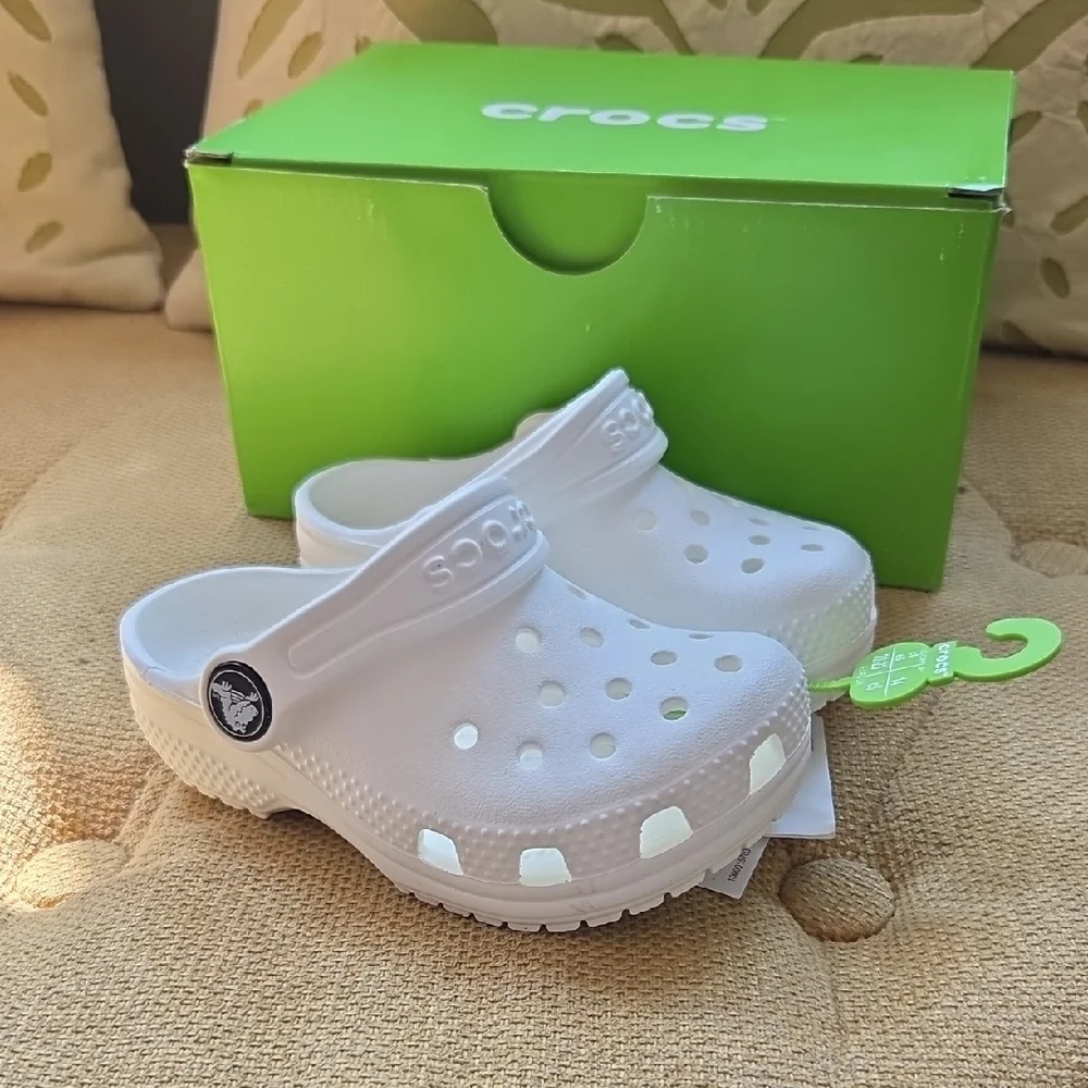 CROCS Kids Water Shoes - White